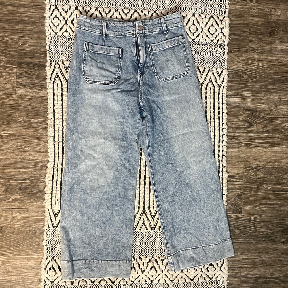 LC Lauren Conrad Light Blue Wide Leg Cropped Jeans
